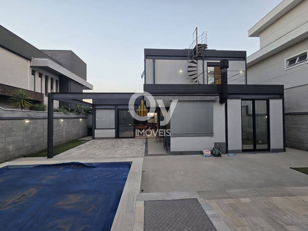 Casa Montserrat SJC | Projeto Otta Albernaz, 338m² e Vista APP
