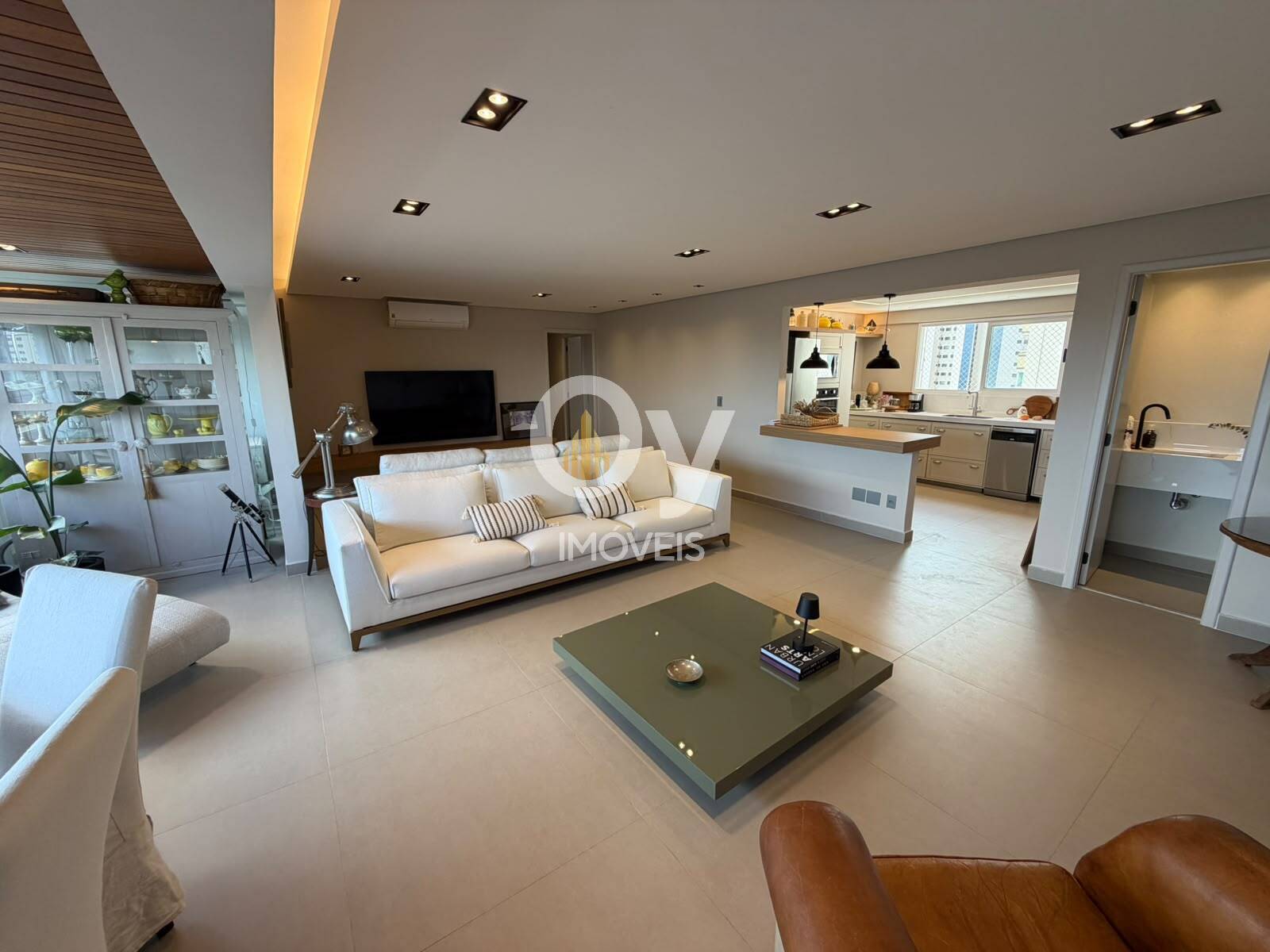 Jardim Aquarius | Apartamento de alto padrão MOBILIADO | 150 m²