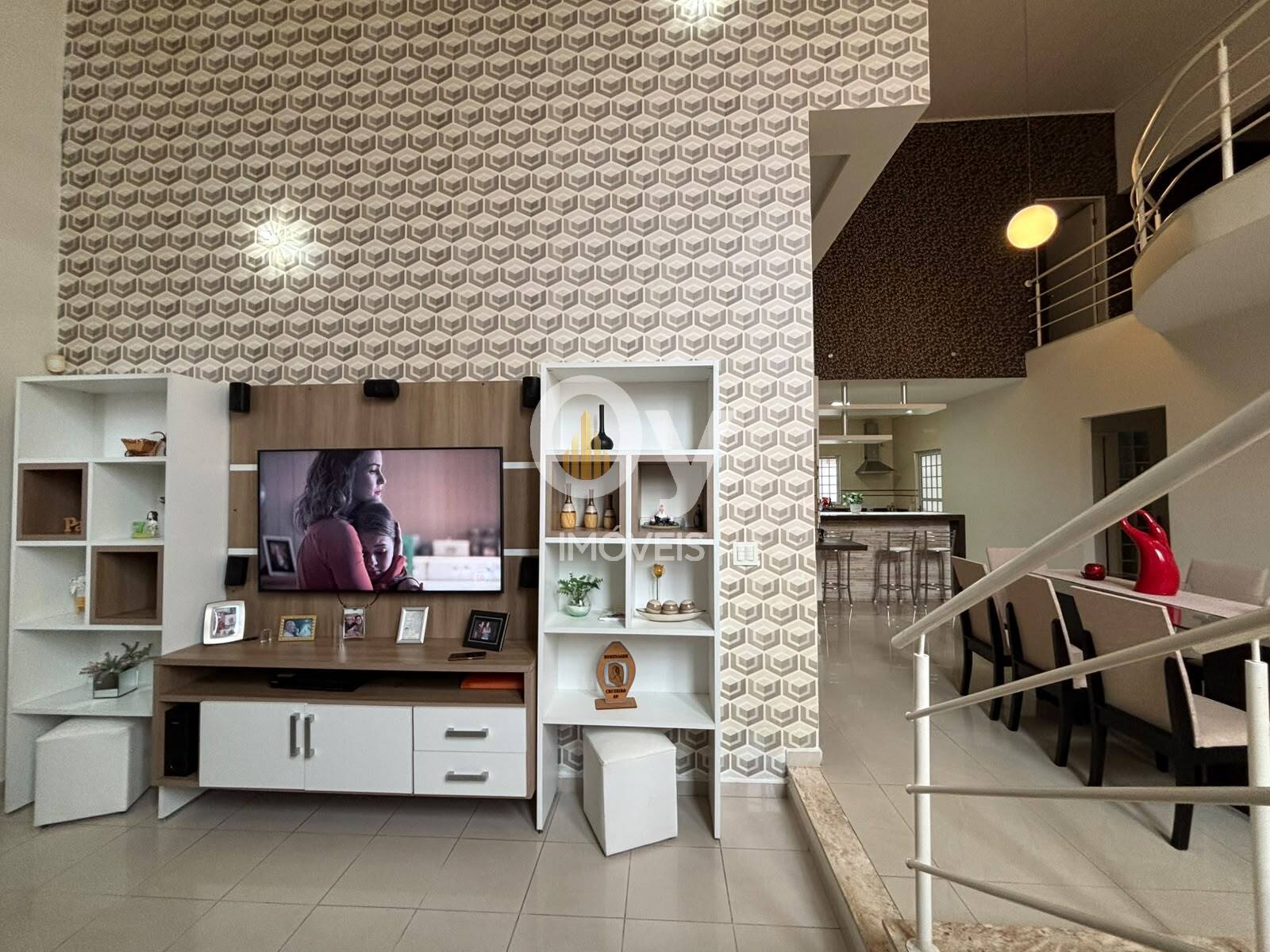 Excelente sobrado à venda| 400 m² C | 4 dormitórios sendo 3 Suítes |4 Vagas