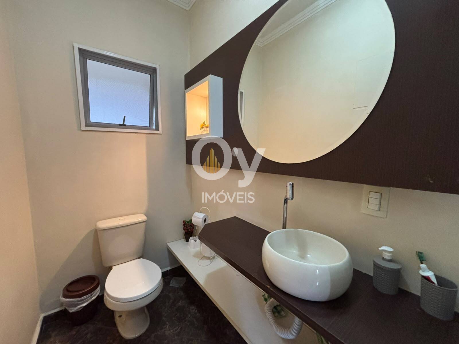 Excelente sobrado à venda| 400 m² C | 4 dormitórios sendo 3 Suítes |4 Vagas