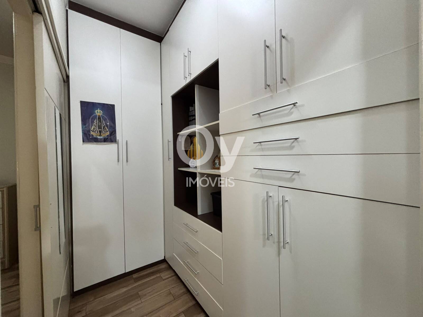 Excelente sobrado à venda| 400 m² C | 4 dormitórios sendo 3 Suítes |4 Vagas