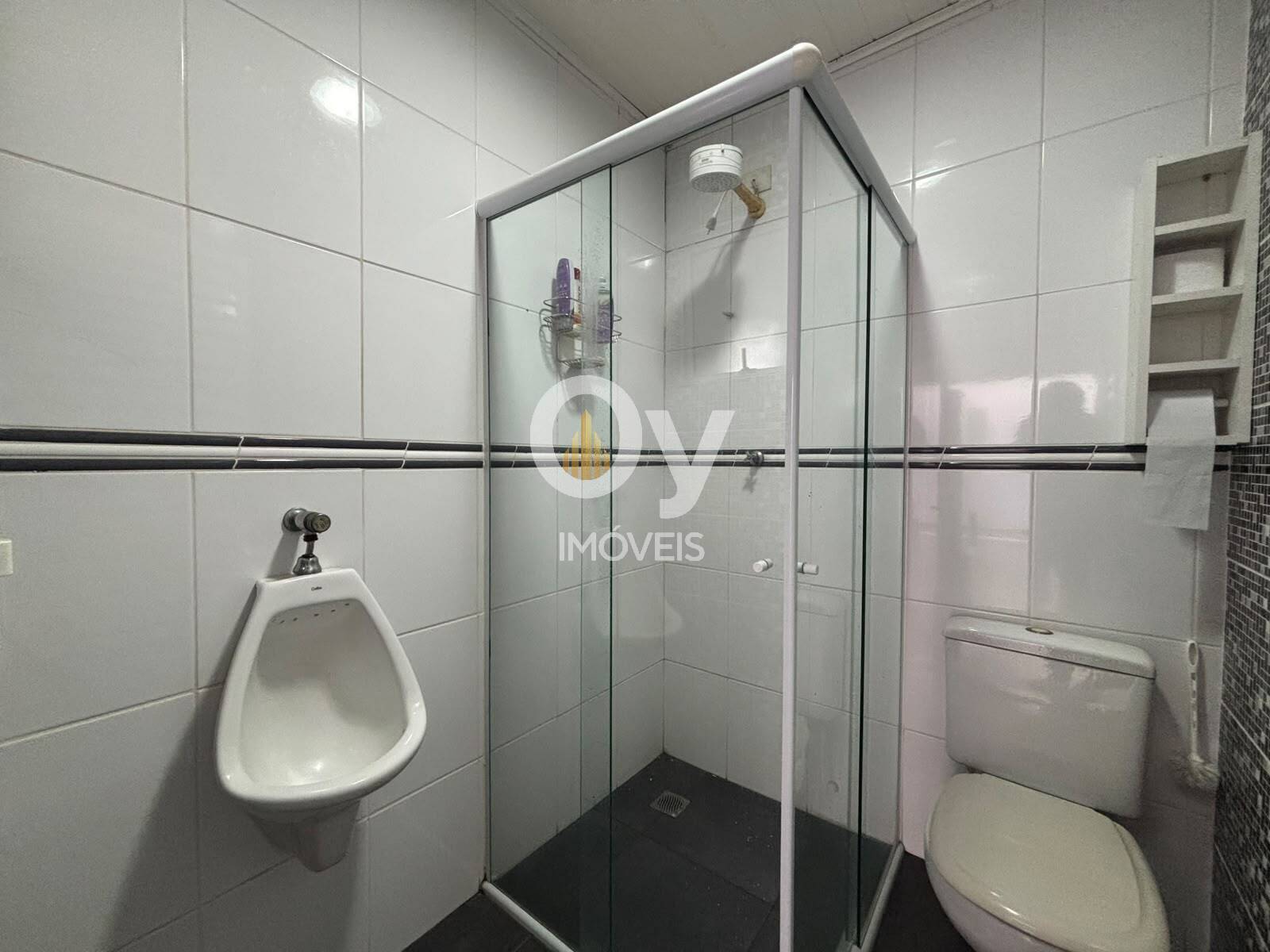 Excelente sobrado à venda| 400 m² C | 4 dormitórios sendo 3 Suítes |4 Vagas