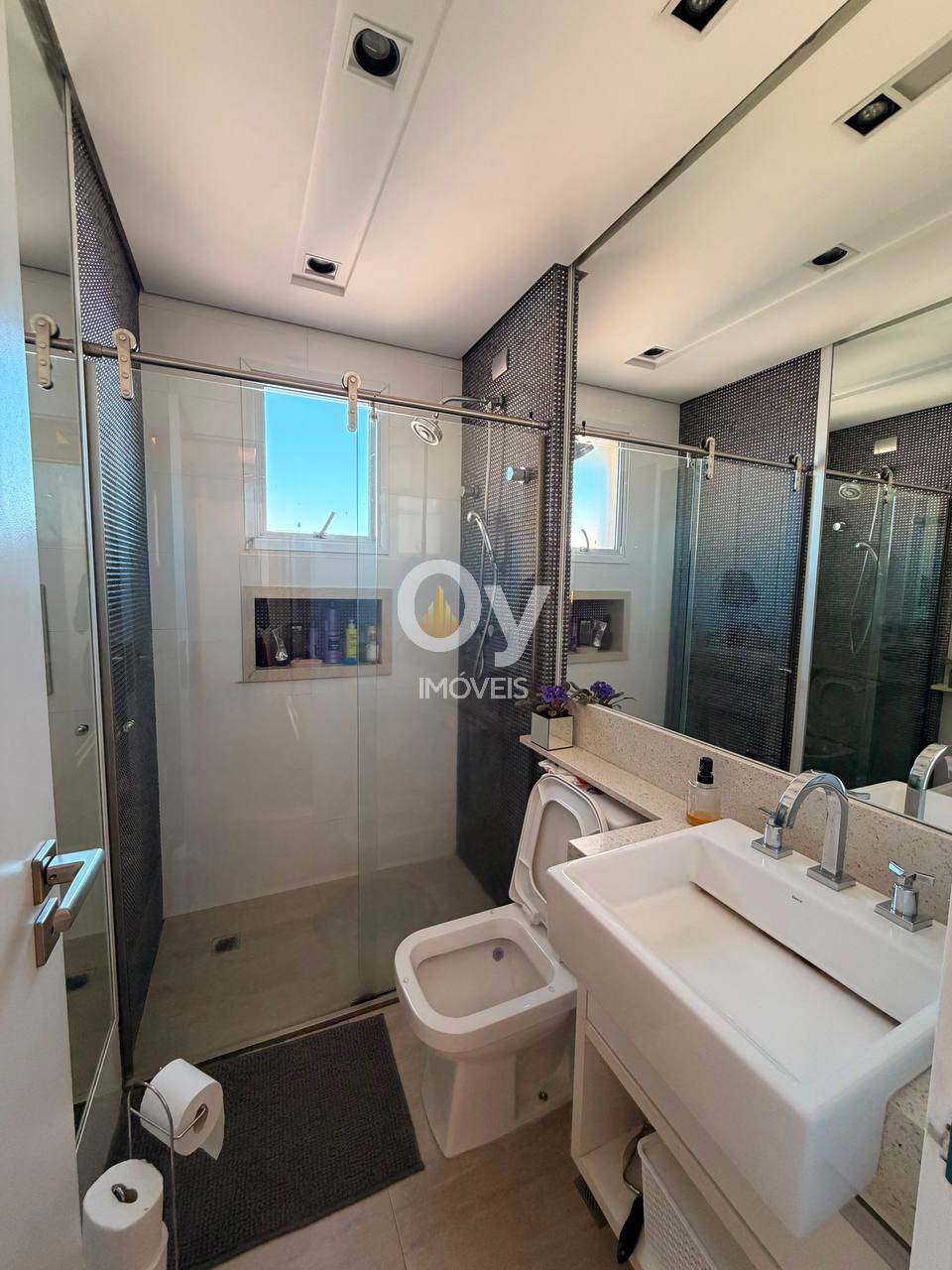 Apartamento de 156m² com 3 Suítes, Varanda Gourmet e Vista Livre