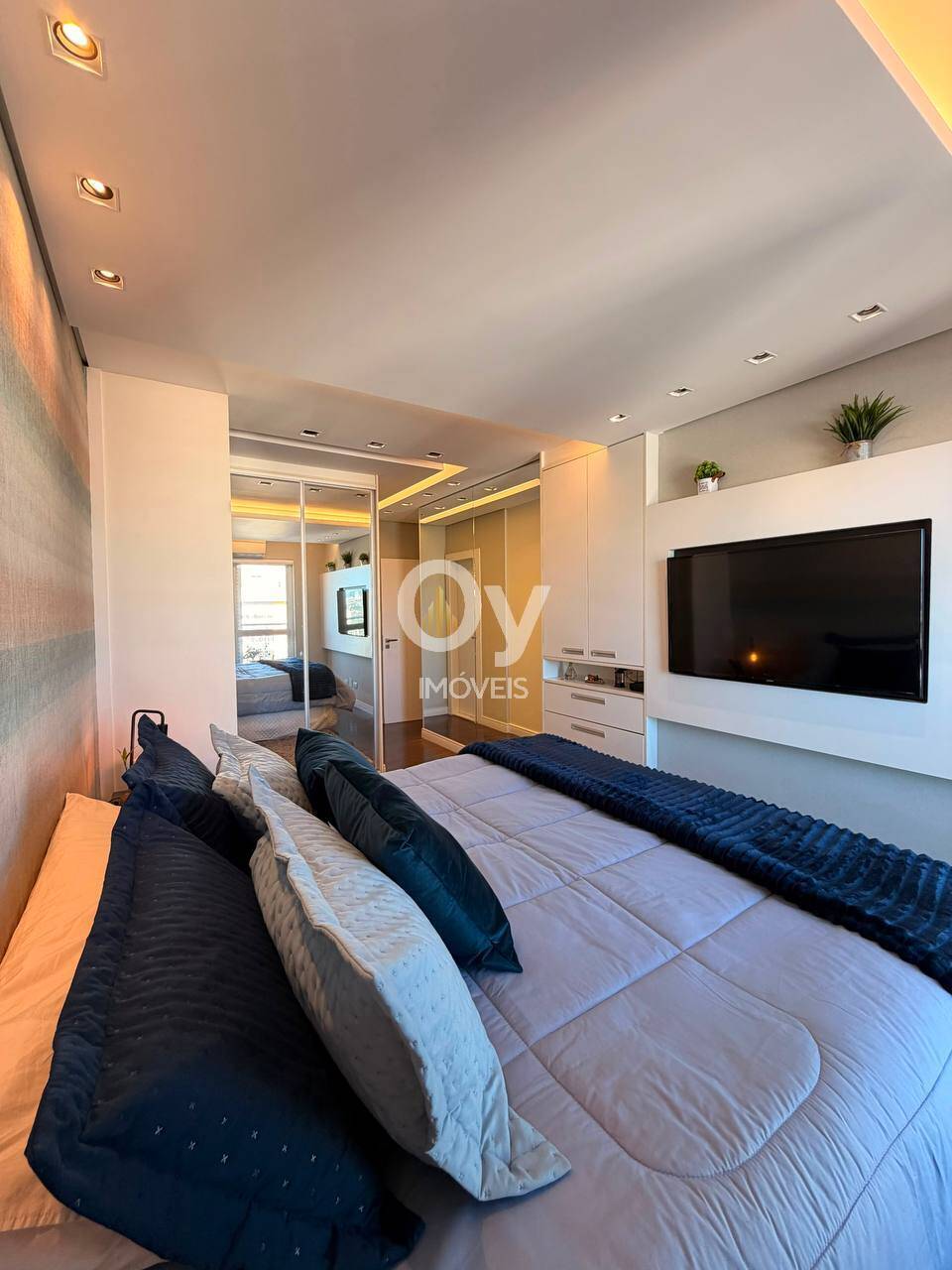 Apartamento de 156m² com 3 Suítes, Varanda Gourmet e Vista Livre