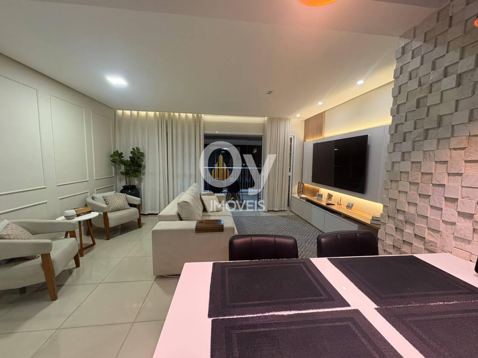 Apartamento impecável mobiliado|100 m²|3 dormitórios (1 suíte) + escritório