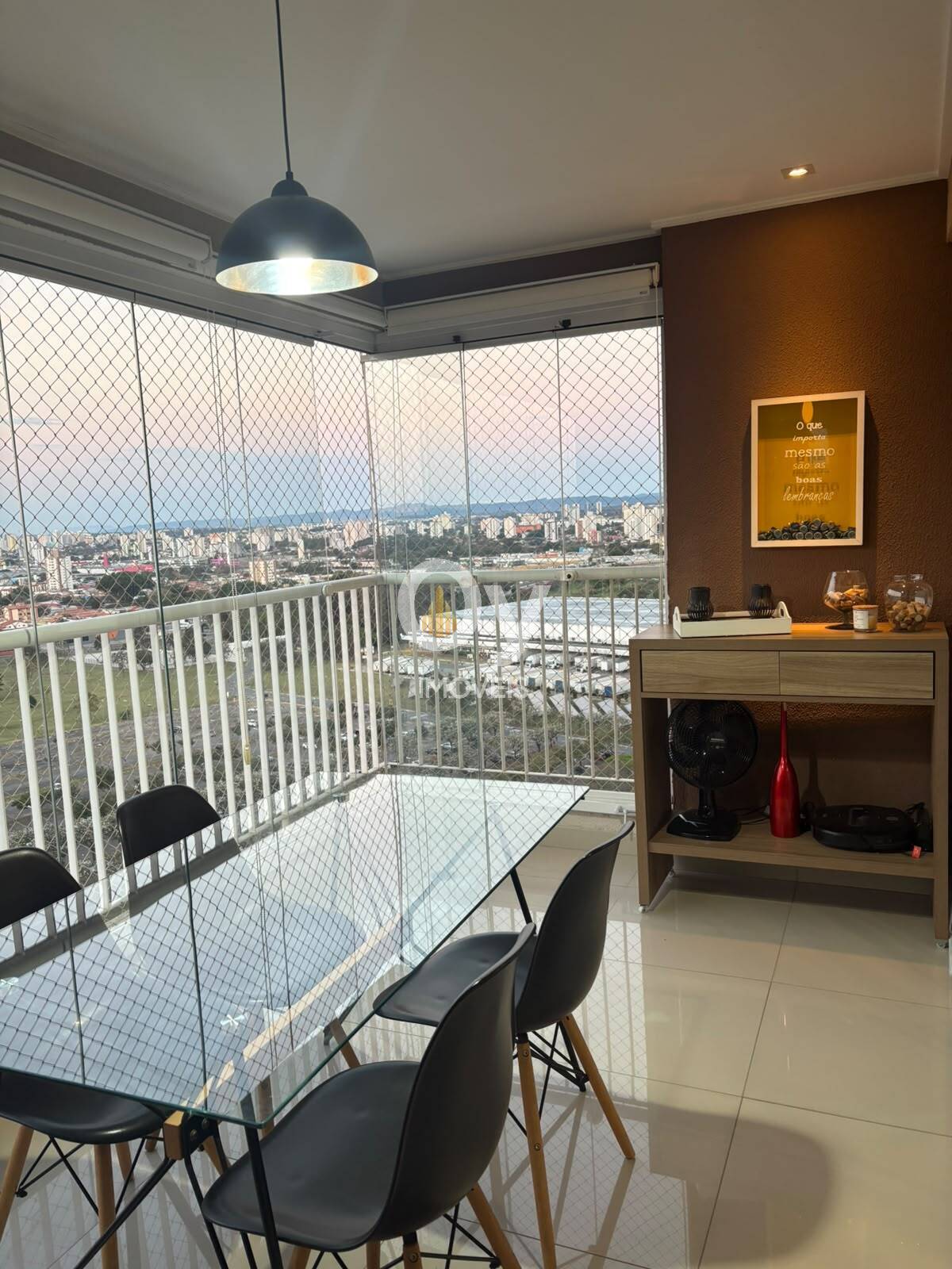 Apartamento impecável mobiliado|100 m²|3 dormitórios (1 suíte) + escritório