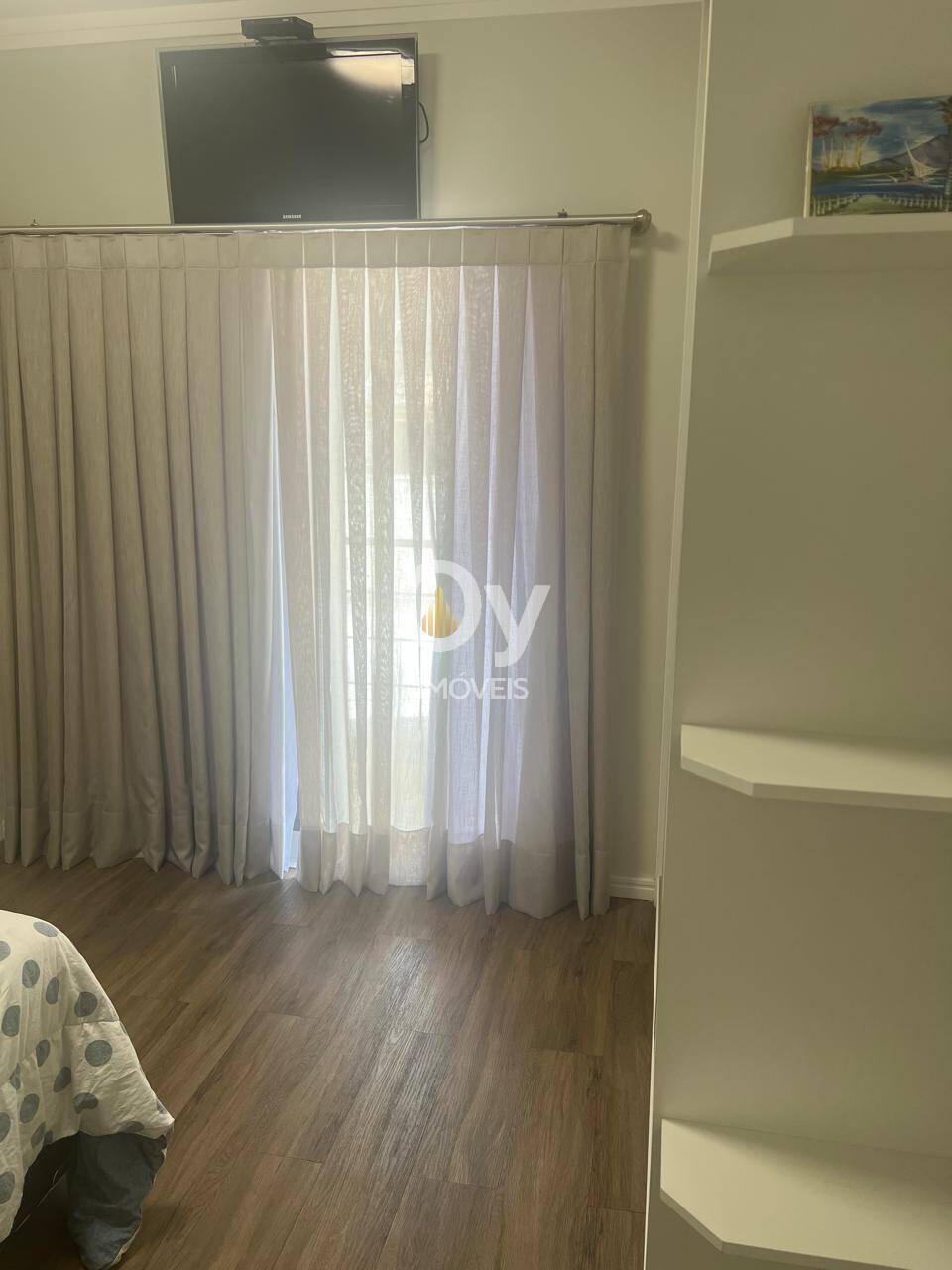 Sobrado 3 Suítes SJC | Armários Planejados, Jacuzzi e Permuta