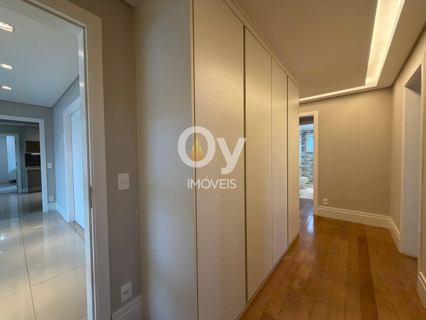 Apartamento Edifício Paesaggio SJC | 278m², 4 Suítes, Vista Livre e 4 Vagas