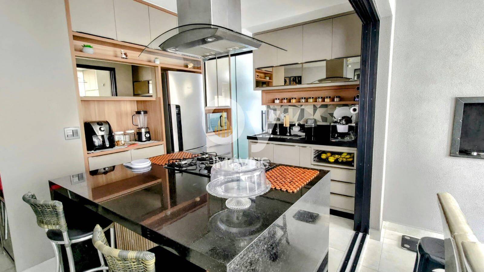 Apartamento com 2 dormitórios à venda, 84 m² por R$ 1.200.000,00 - Vila Adyana - São José dos Campos/SP