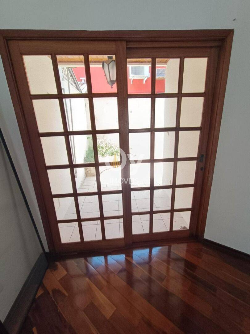 Sobrado com 3 dormitórios à venda, 91 m² por R$ 880.000,00 - Jardim Aquarius - São José dos Campos/SP