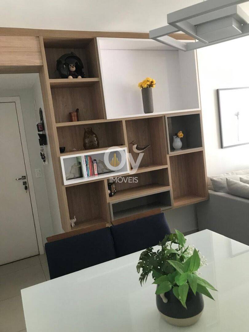 Apartamento com 2 dormitórios à venda, 82 m² por R$ 990.000,00 - Jardim das Colinas - São José dos Campos/SP