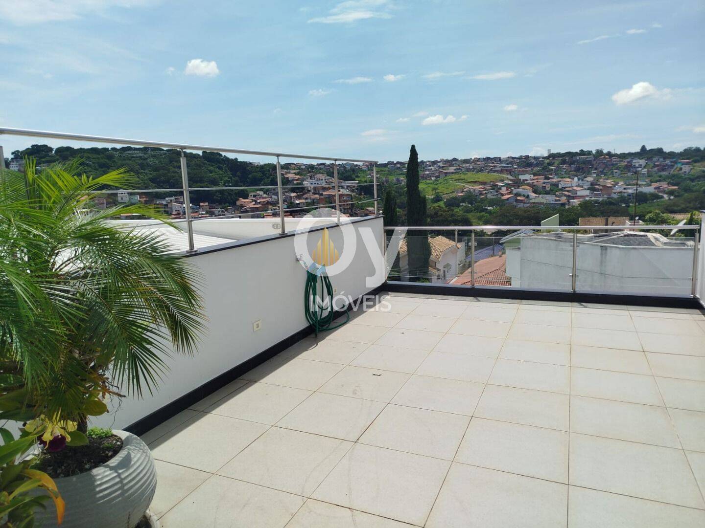 Sobrado com 2 dormitórios à venda, 375 m² por R$ 2.300.000,00 - Jardim Coleginho - Jacareí/SP