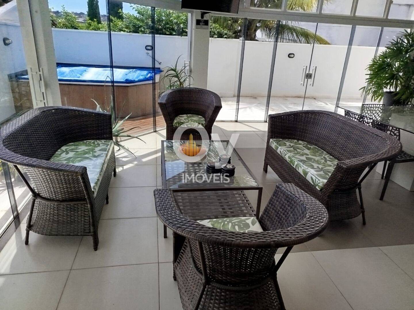 Sobrado com 2 dormitórios à venda, 375 m² por R$ 2.300.000,00 - Jardim Coleginho - Jacareí/SP