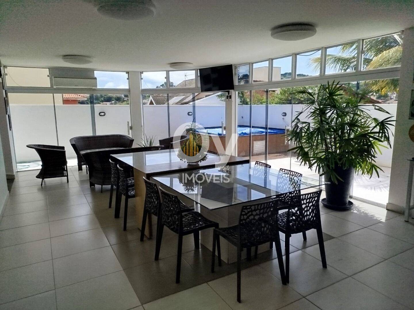 Sobrado com 2 dormitórios à venda, 375 m² por R$ 2.300.000,00 - Jardim Coleginho - Jacareí/SP
