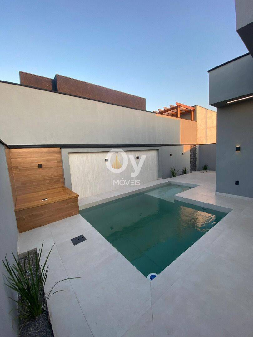 Casa com 3 dormitórios à venda, 185 m² por R$ 1.290.000 - Santa Mônica - Caçapava/SP