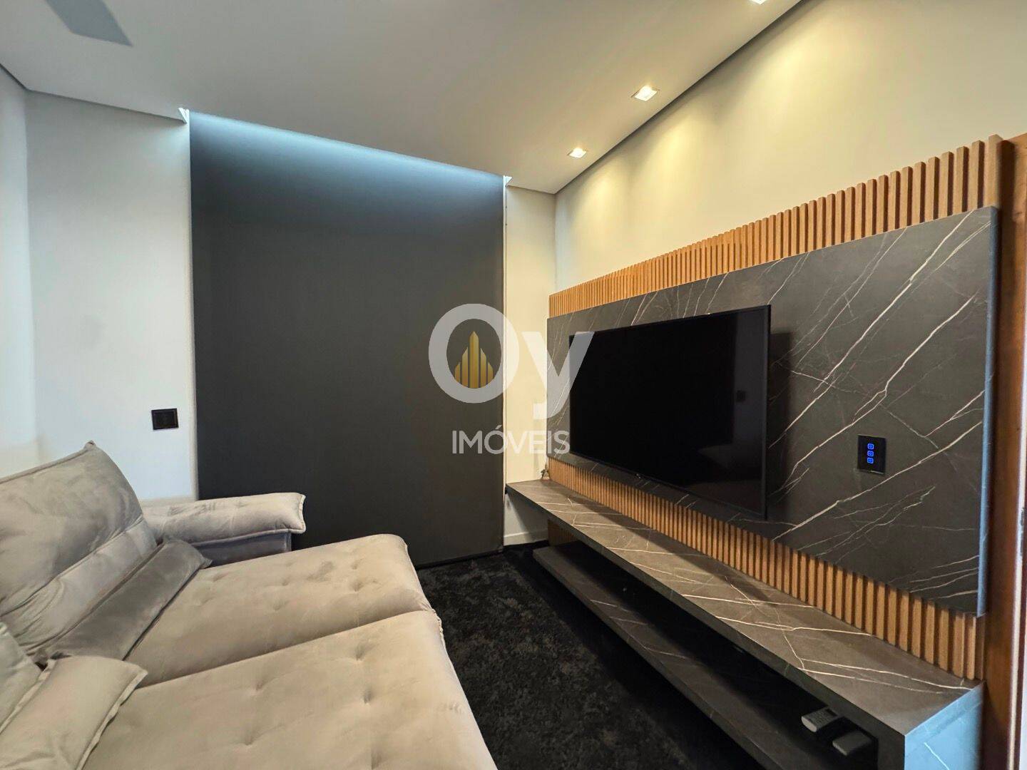 Casa com 3 dormitórios à venda, 330 m² por R$ 3.180.000 - Condomínio Residencial Colinas do Paratehy - São José dos Campos/SP