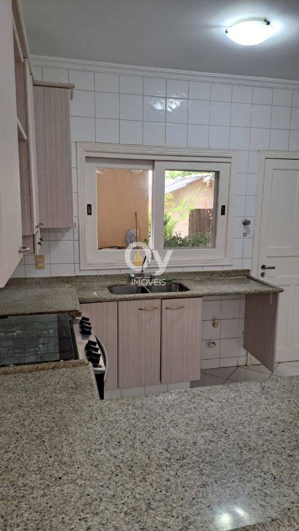 Casa com 3 dormitórios para alugar, 268 m² por R$ 8.726,67/mês - Urbanova - São José dos Campos/SP