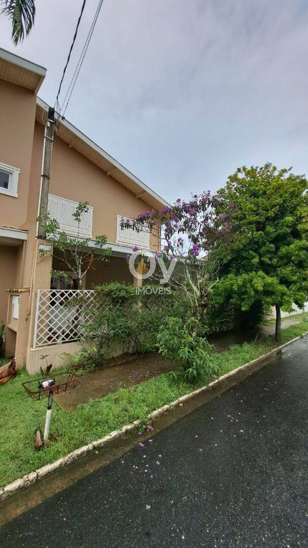 Casa com 3 dormitórios para alugar, 268 m² por R$ 8.726,67/mês - Urbanova - São José dos Campos/SP