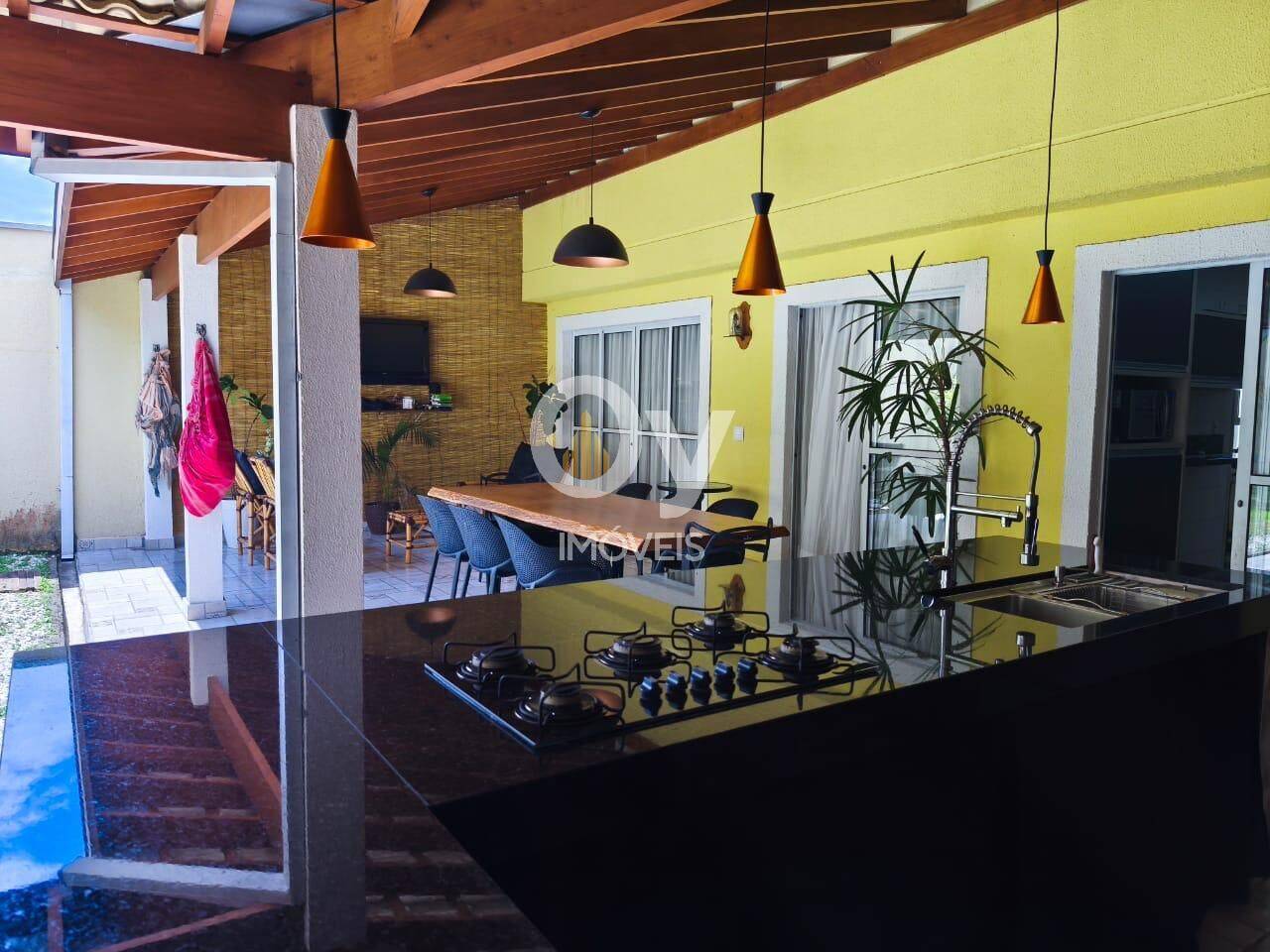 Sobrado com 3 dormitórios à venda, 175 m² por R$ 1.400.000,00 - Villa Branca - Jacareí/SP