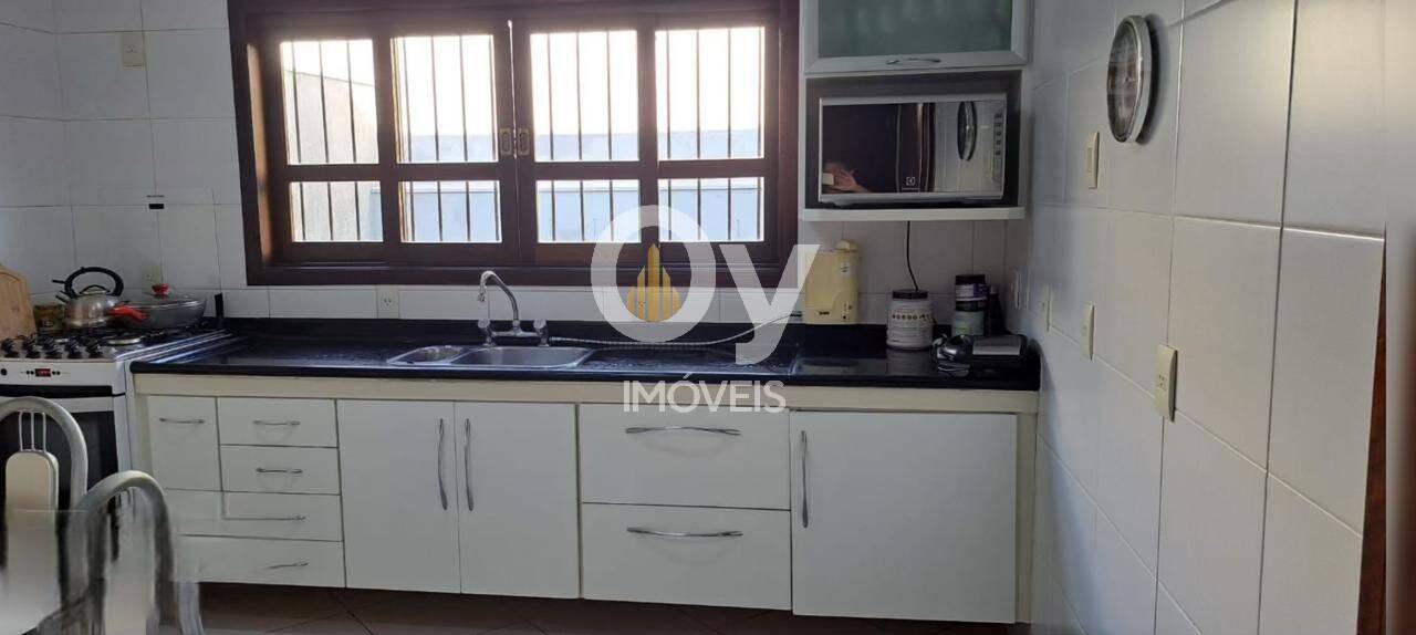 Sobrado com 4 dormitórios à venda, 207 m² por R$ 1.750.000,00 - Urbanova - São José dos Campos/SP