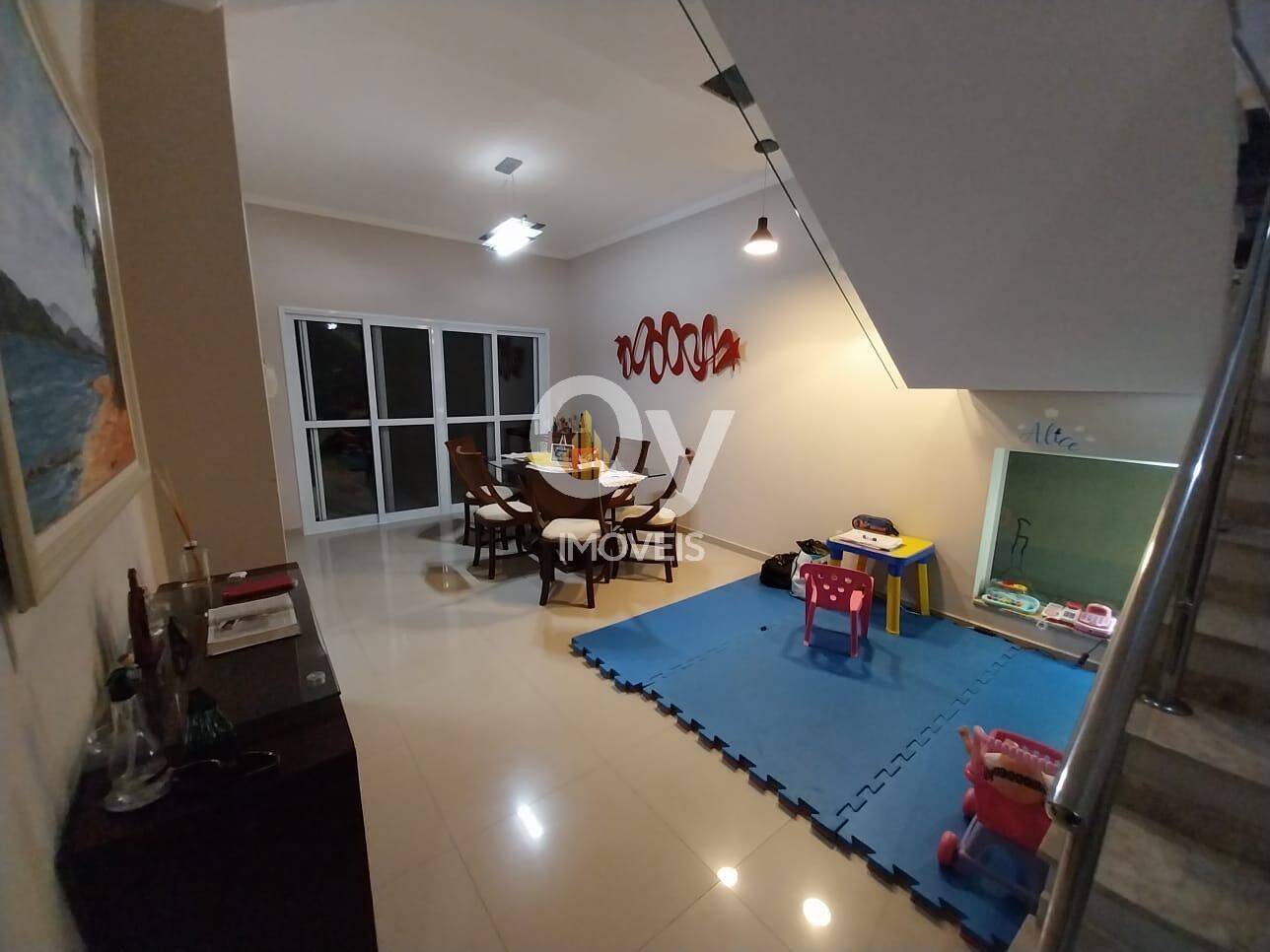Sobrado com 3 dormitórios à venda, 241 m² por R$ 1.900.000 - Urbanova - São José dos Campos/SP