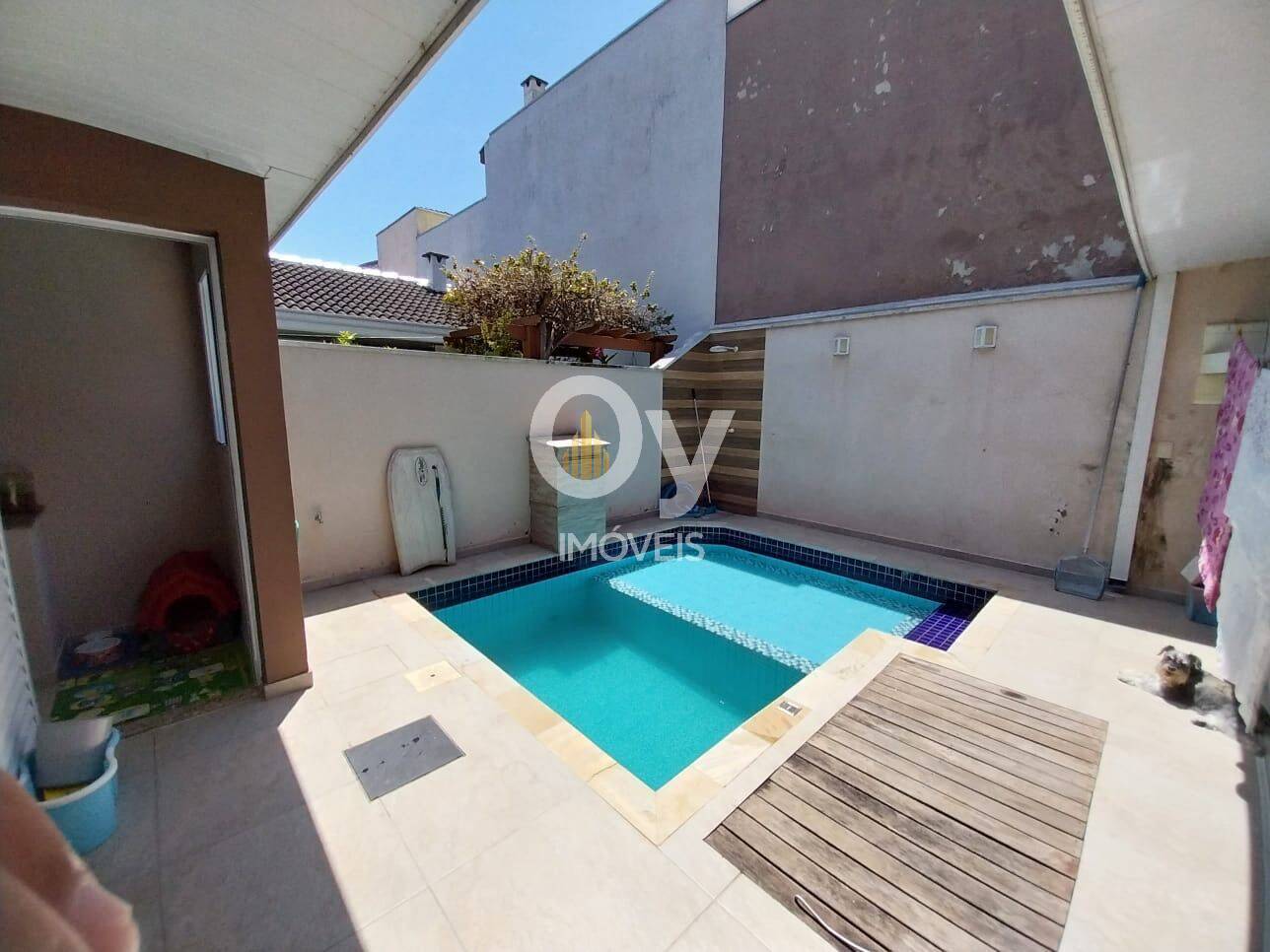 Sobrado com 3 dormitórios à venda, 241 m² por R$ 1.900.000 - Urbanova - São José dos Campos/SP