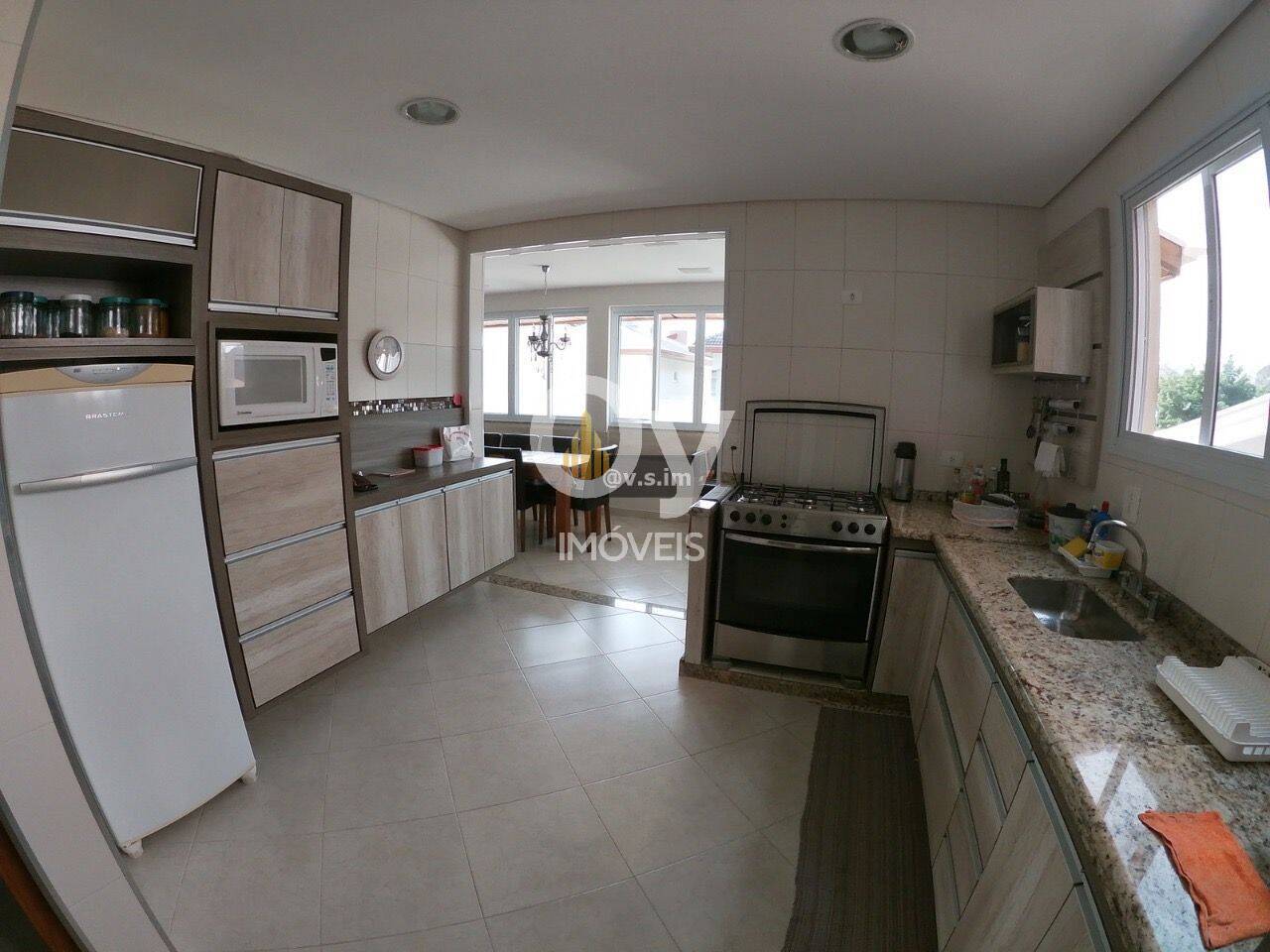 Sobrado com 3 dormitórios à venda, 215 m² por R$ 1.800.000,00 - Jardim América - São José dos Campos/SP