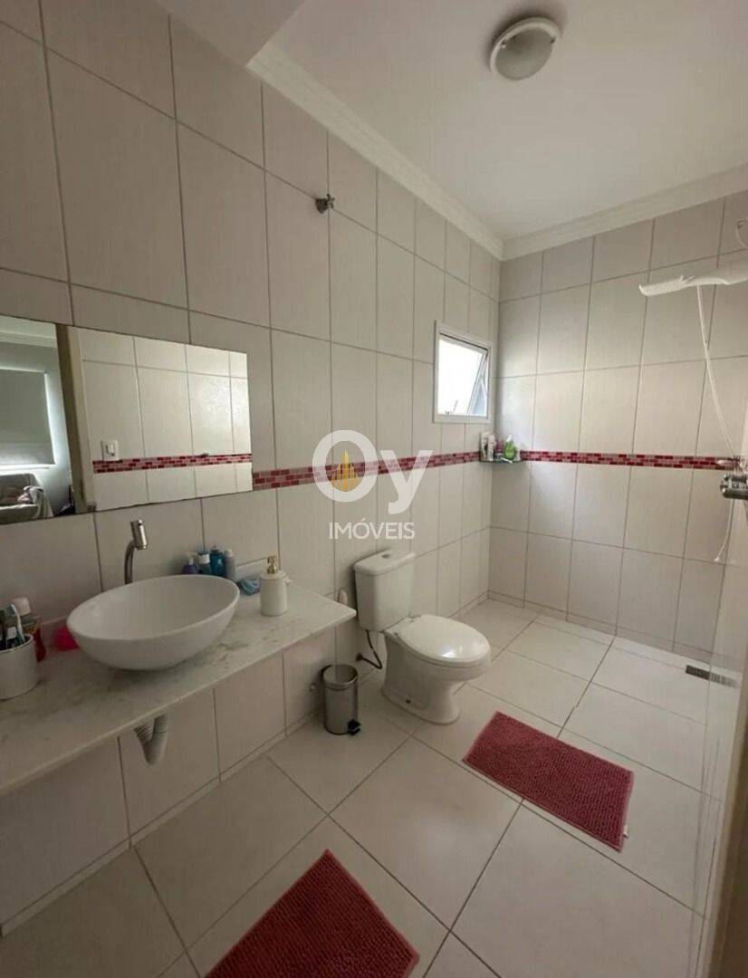 Sobrado com 3 dormitórios à venda, 222 m² por R$ 1.795.000,00 - Jardim Crystal Park - Jacareí/SP