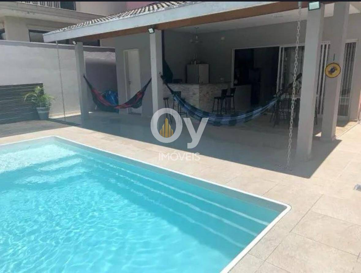 Sobrado com 3 dormitórios à venda, 222 m² por R$ 1.795.000,00 - Jardim Crystal Park - Jacareí/SP