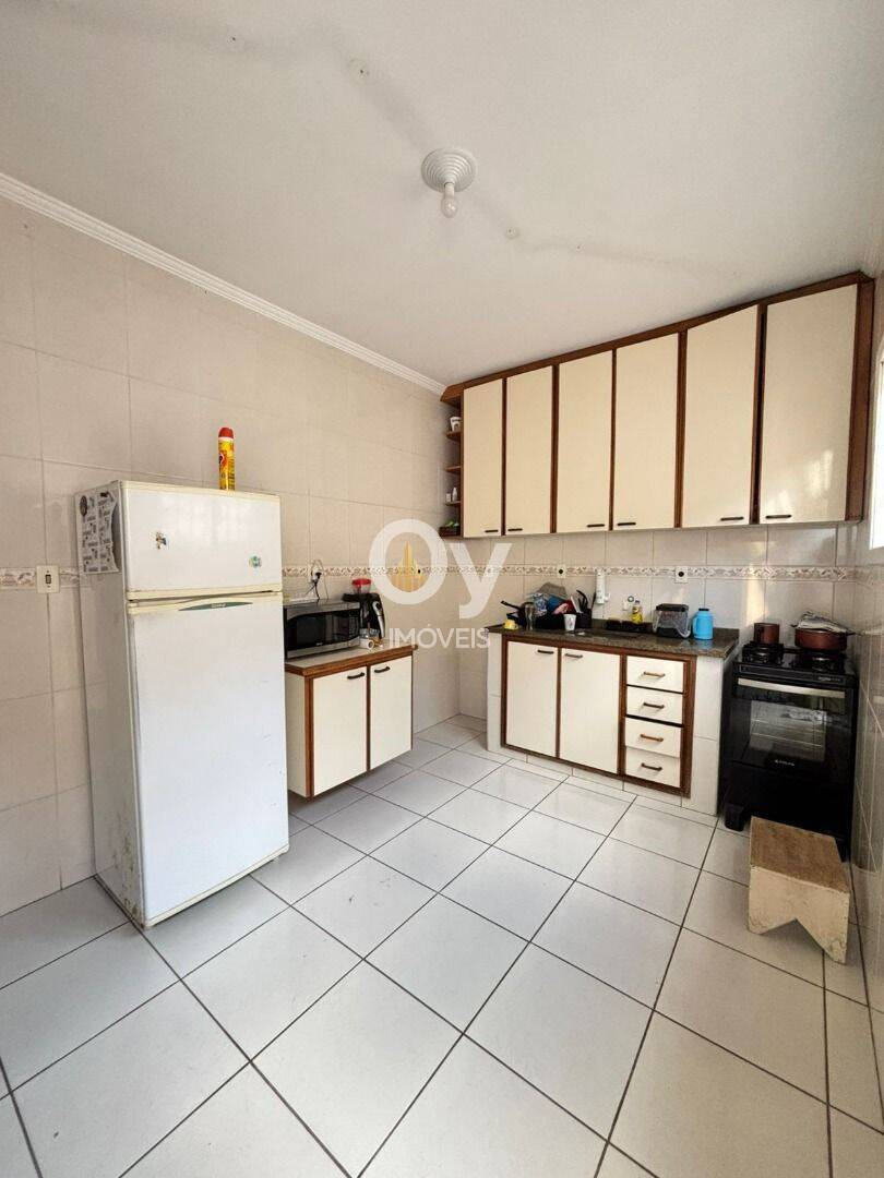 Casa com 3 dormitórios à venda, 140 m² por R$ 850.000,00 - Jardim das Indústrias - São José dos Campos/SP