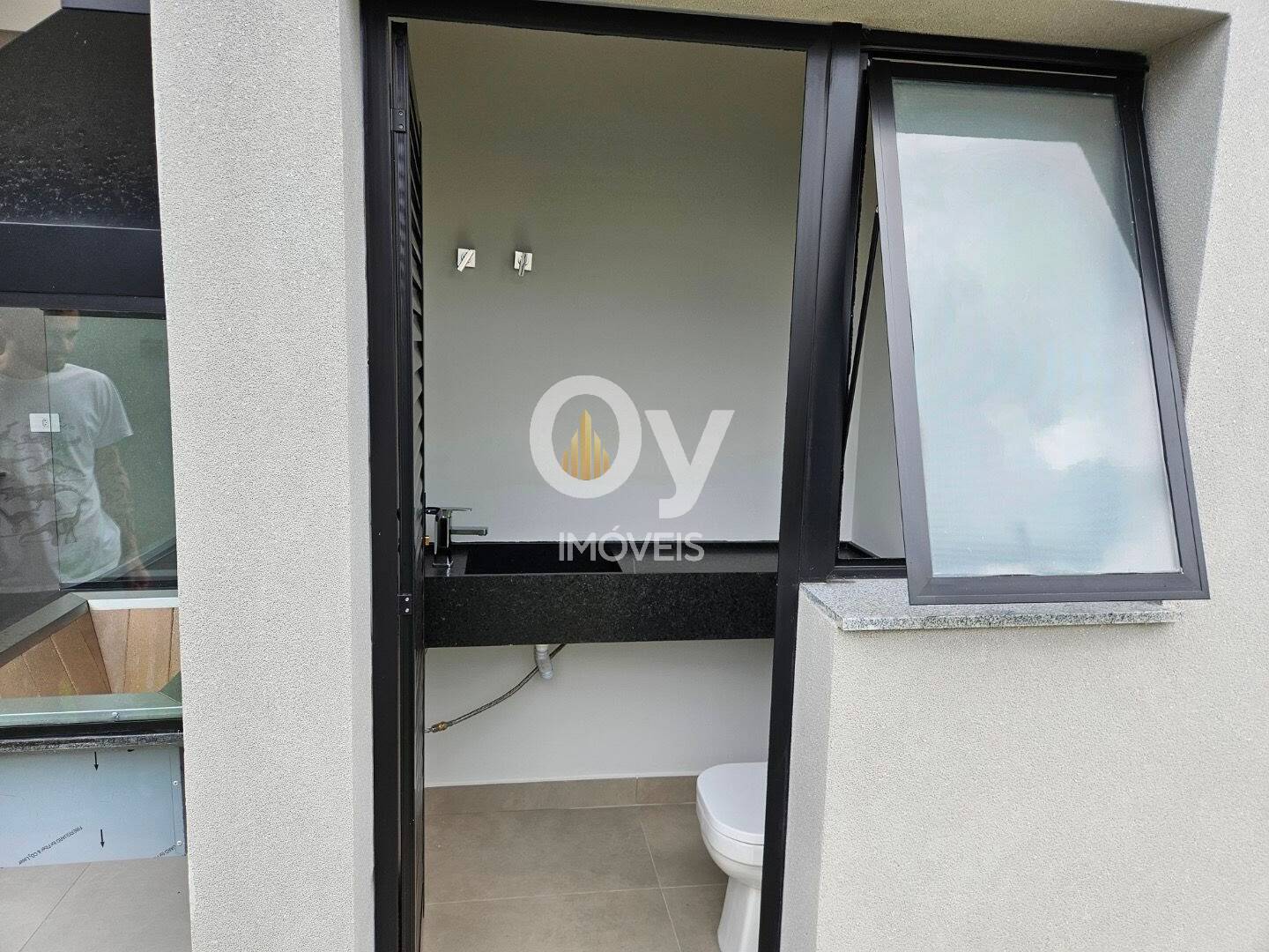 Casa com 3 dormitórios à venda, 162 m² por R$ 1.150.000,00 - Condomínio Terras do Vale - Caçapava/SP