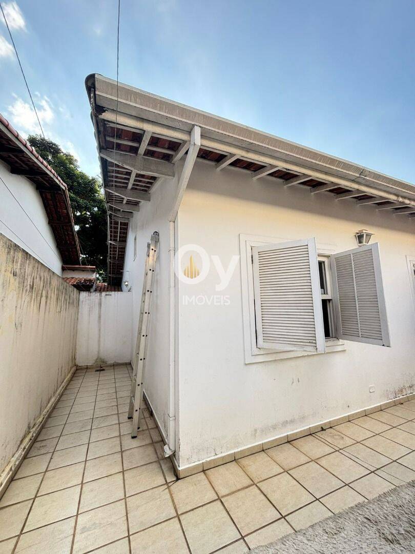 Casa com 3 dormitórios à venda, 140 m² por R$ 850.000,00 - Jardim das Indústrias - São José dos Campos/SP