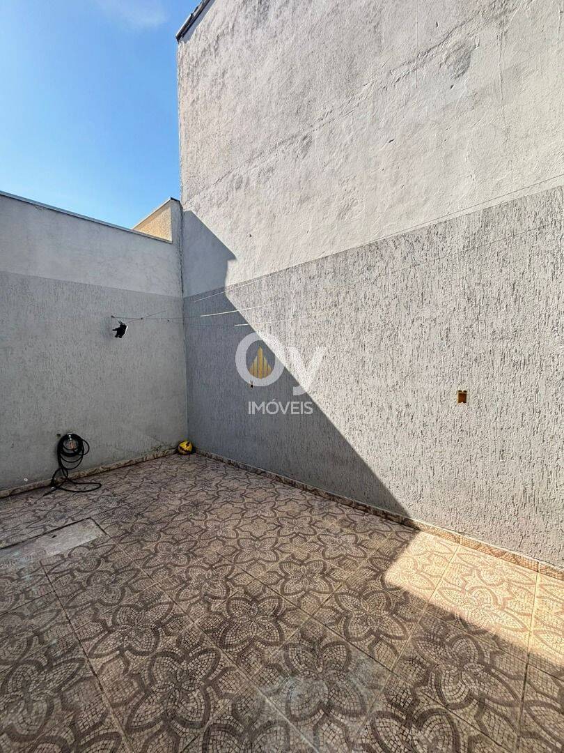 Sobrado com 3 dormitórios à venda, 150 m² por R$ 720.000,00 - Jardim das Indústrias - São José dos Campos/SP