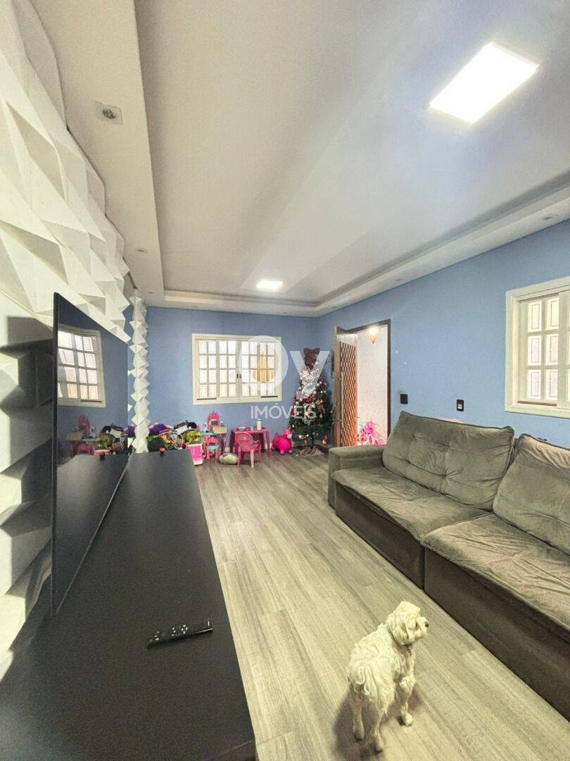 Sobrado com 3 dormitórios à venda, 150 m² por R$ 720.000,00 - Jardim das Indústrias - São José dos Campos/SP