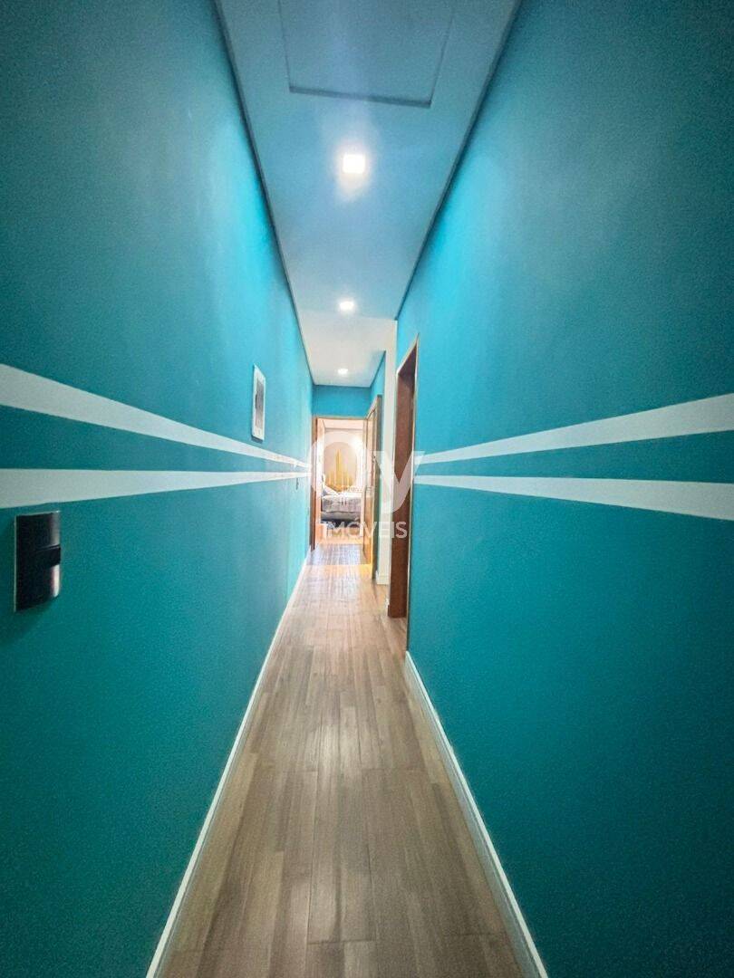 Sobrado com 3 dormitórios à venda, 150 m² por R$ 720.000,00 - Jardim das Indústrias - São José dos Campos/SP