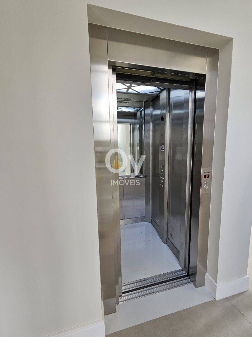 Sobrado com 4 dormitórios à venda, 450 m² por R$ 4.000.000,00 - Condomínio Reserva do Paratehy - São José dos Campos/SP
