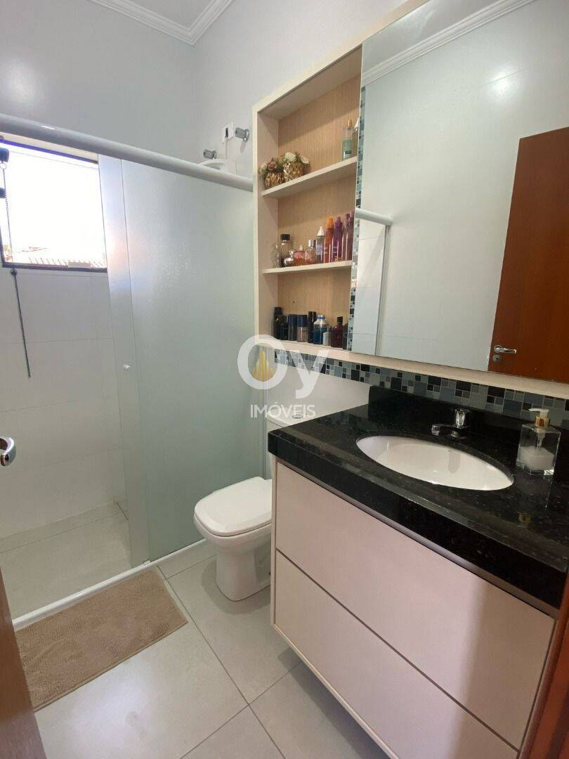 Sobrado com 3 dormitórios à venda, 165 m² por R$ 907.000,00 - Jardim das Indústrias - São José dos Campos/SP