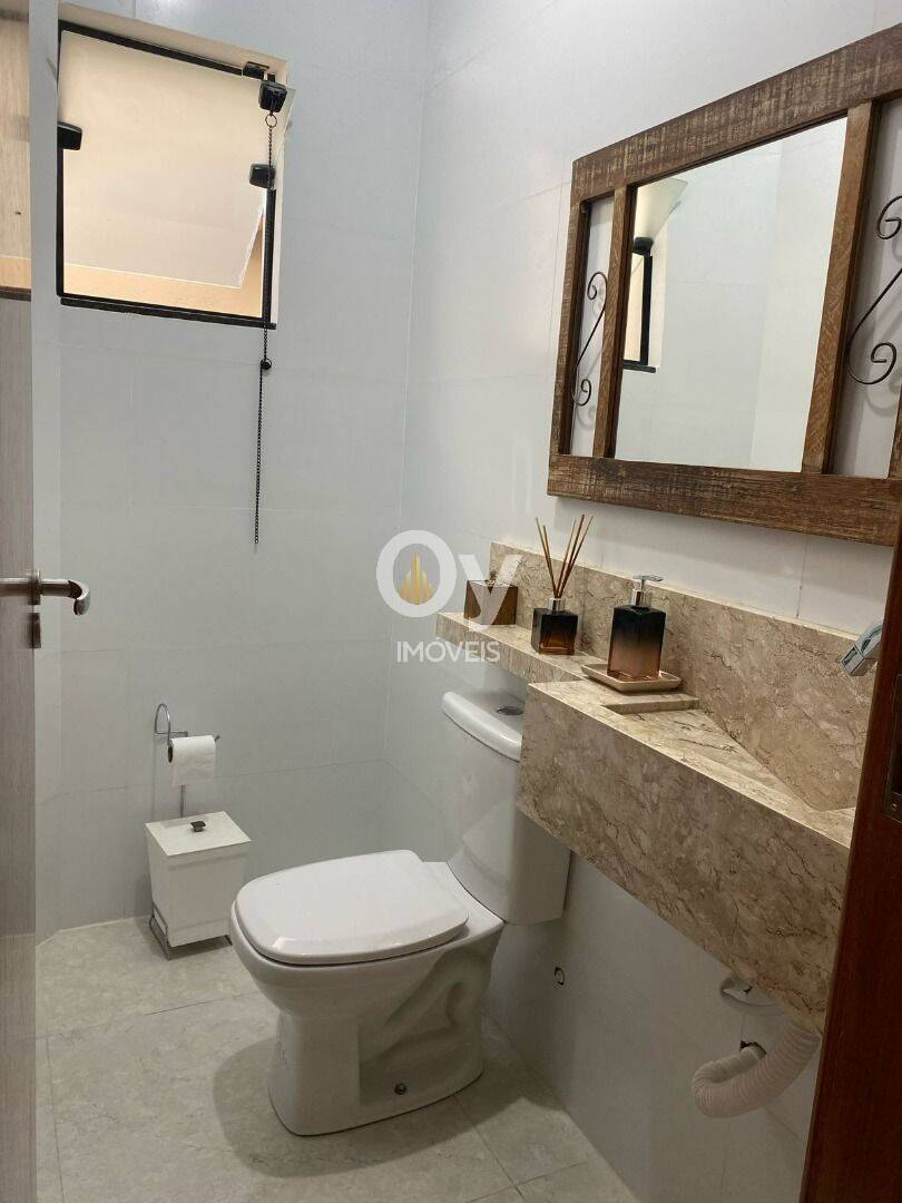 Sobrado com 3 dormitórios à venda, 165 m² por R$ 907.000,00 - Jardim das Indústrias - São José dos Campos/SP