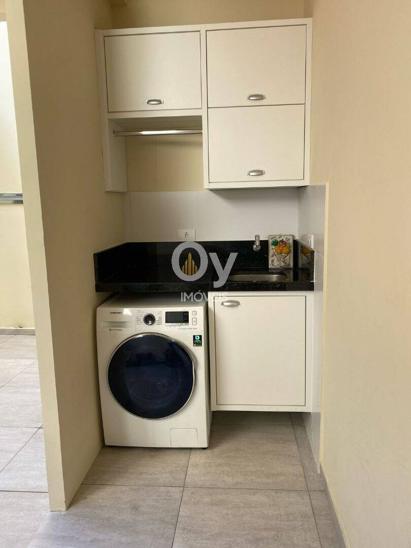 Sobrado com 3 dormitórios à venda, 165 m² por R$ 907.000,00 - Jardim das Indústrias - São José dos Campos/SP