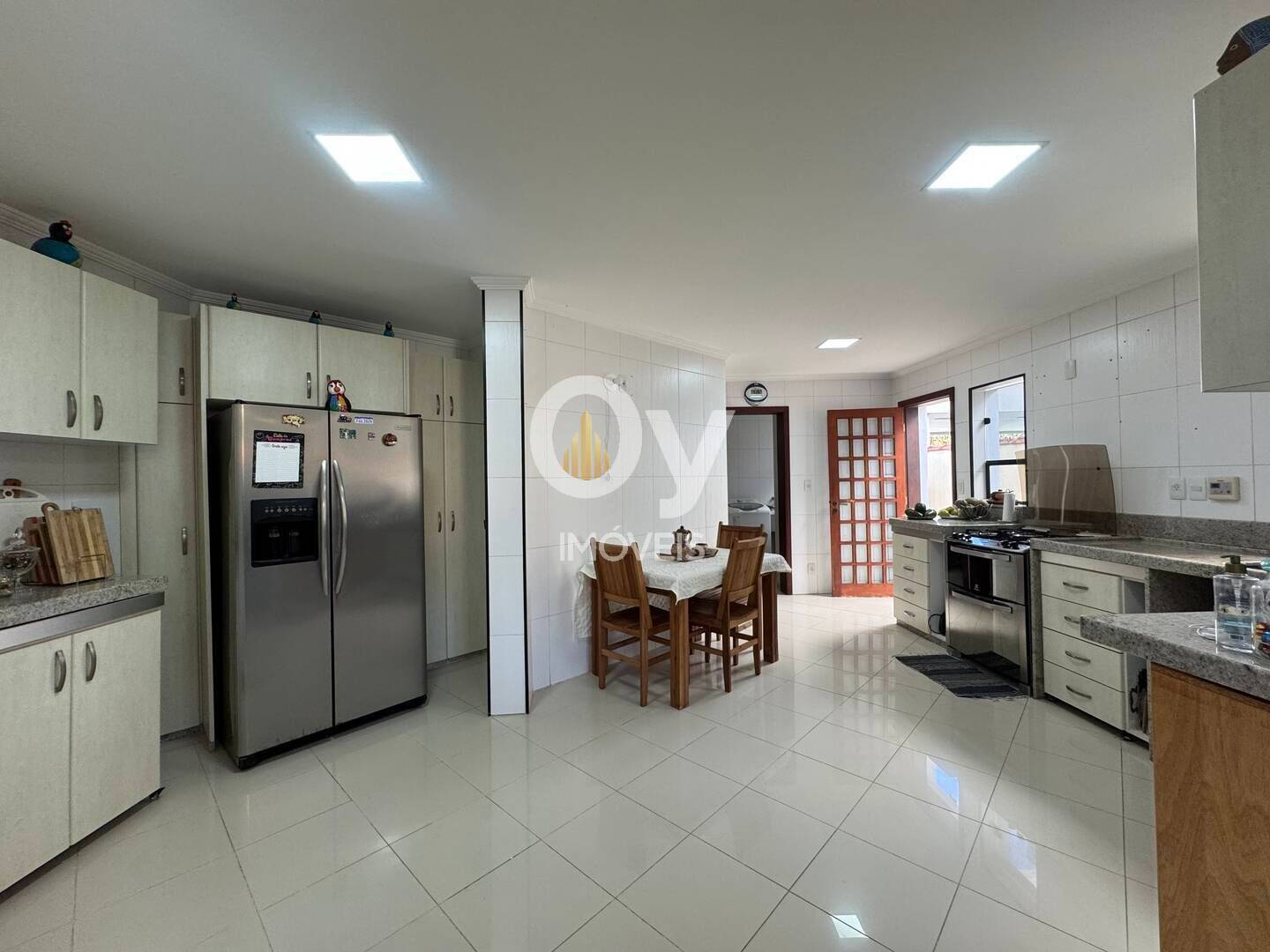 Casa com 4 dormitórios à venda, 343 m² por R$ 3.100.000 - Conjunto Residencial Esplanada do Sol - São José dos Campos/SP