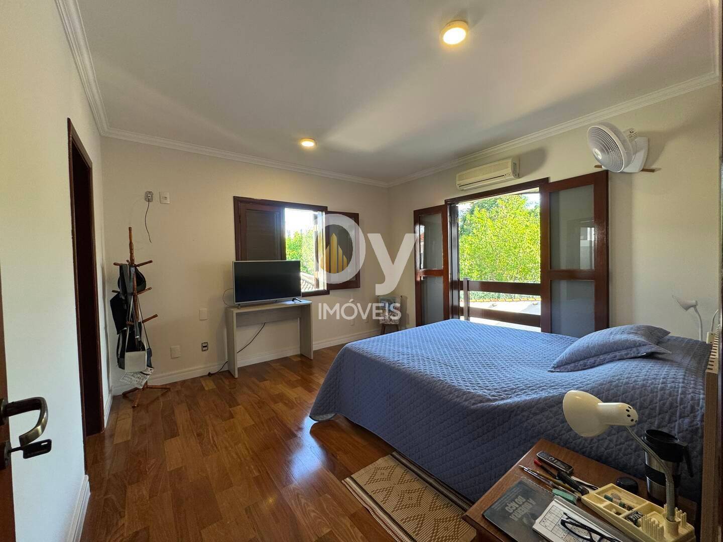 Casa com 4 dormitórios à venda, 343 m² por R$ 3.100.000 - Conjunto Residencial Esplanada do Sol - São José dos Campos/SP