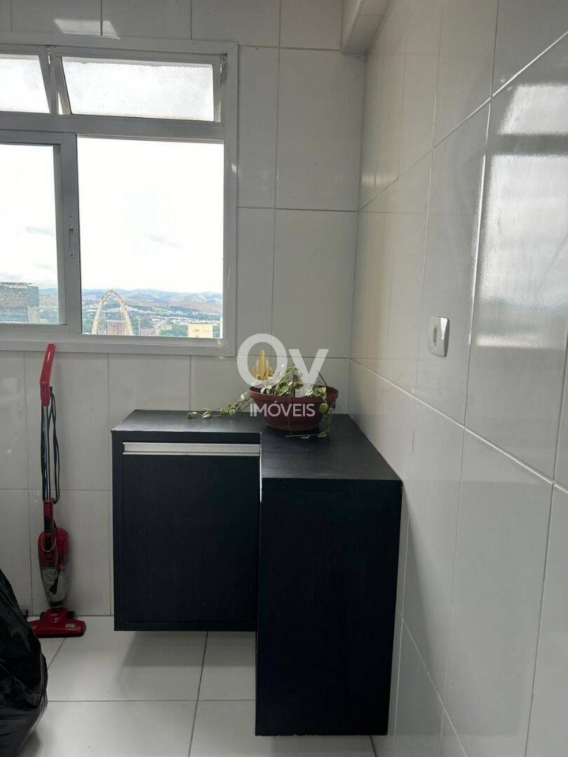 Cobertura com 3 dormitórios à venda, 182 m² por R$ 1.800.000,00 - Jardim Apolo - São José dos Campos/SP