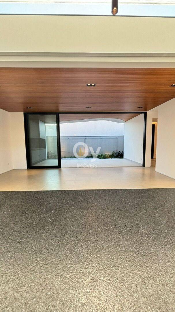 Casa com 3 dormitórios à venda, 239 m² por R$ 2.500.000,00 - Condomínio Residencial Monte Carlo - São José dos Campos/SP