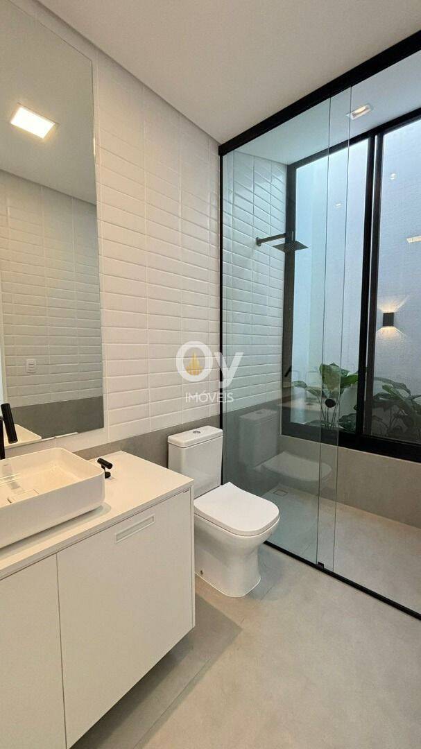 Casa com 3 dormitórios à venda, 239 m² por R$ 2.500.000,00 - Condomínio Residencial Monte Carlo - São José dos Campos/SP