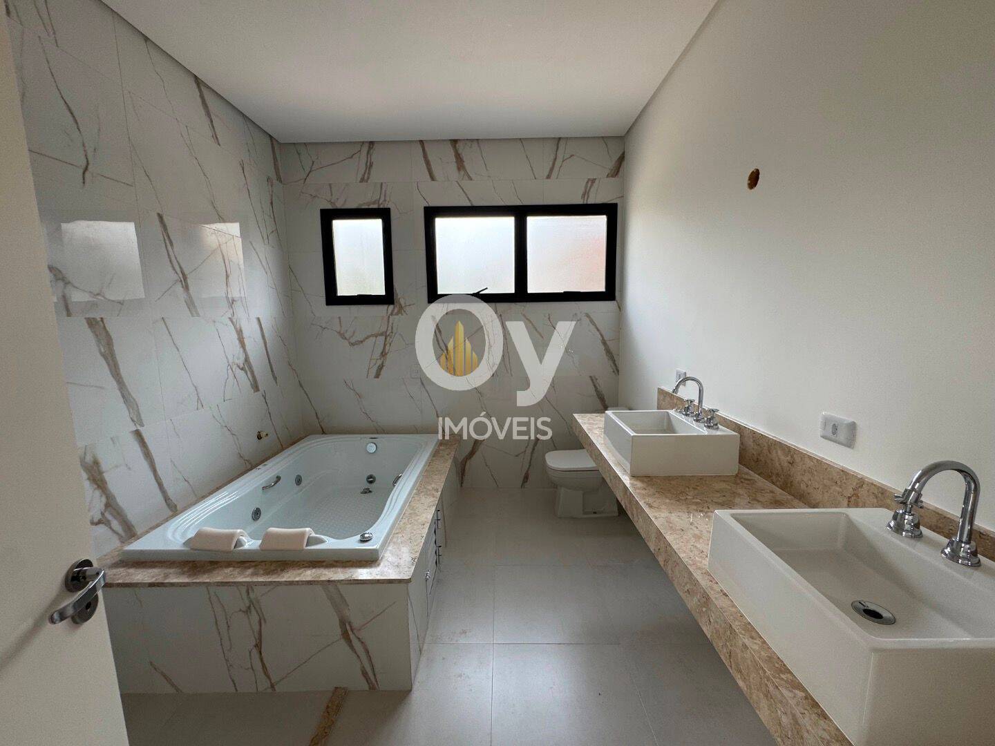 Sobrado com 4 dormitórios à venda, 330 m² por R$ 2.600.000,00 - Urbanova - São José dos Campos/SP
